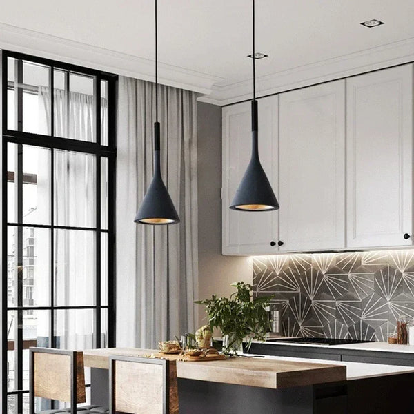 Iluminação para Cozinhas Modernas: Como Unir Funcionalidade e Estilo