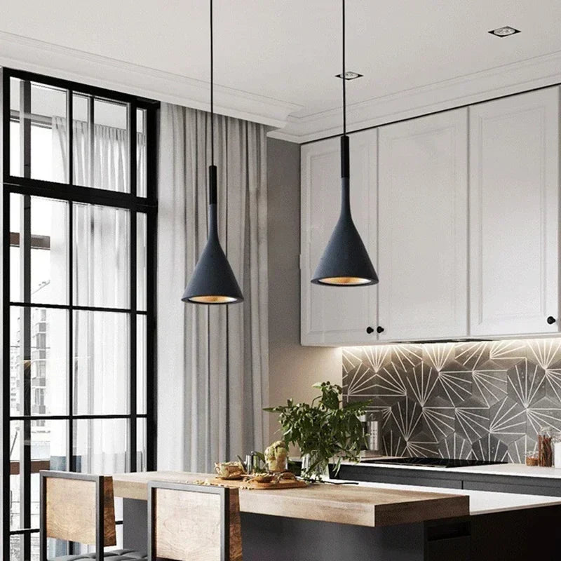 Iluminação para Cozinhas Modernas: Como Unir Funcionalidade e Estilo