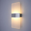 arandela slim, arandela de parede moderna, arandela minimalista, arandela LED, arandela preta, arandela prata, luminária de parede moderna, luminária de parede LED, arandela para quarto, arandela para cabeceira, arandela para corredor, arandela para sala, arandela decorativa moderna, iluminação de parede moderna, arandela contemporânea, arandela elegante, arandela de acrílico, arandela interna LED, arandela vertical moderna, luminária decorativa de parede, arandela para hall de entrada, arandela para lavabo