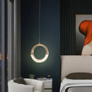 lustre moderno,
Lustre de Teto,
luminária teto,
Luminária Pendente,
luminária de teto,
Pendente de Luxo,
Pendente Anel Dourado,
Pendente Dourado,
Pendente de Cabeceira