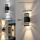 Luminária de Parede Externa,
Luminária de Parede A prova D´'Agua,
luminaria moderna,
luminaria de parede moderna,
luminaria de parede led,
luminaria de parede,
Arandela Retangular,
Arandela Geométrica,
Arandela Externa,
arandela de parede,
Arandela A Prova Dagua