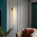 arandela minimalista, arandela moderna, arandela de parede, arandela LED, arandela decorativa, arandela nórdica, arandela escandinava, arandela para quarto, arandela para cabeceira, arandela para sala, arandela para corredor, arandela para lavabo, arandela para painel de TV, arandela vertical, arandela preta, arandela dourada, arandela dourado fosco, arandela ocre, arandela contemporânea, luminária de parede LED, luminária minimalista, luminária decorativa, iluminação indireta, iluminação de parede, ilumina