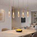 pendente gota de agua dourado, lustre pendente luxo moderno, pendente cozinha moderno dourado, lustre para mesa de jantar moderno, pendente para bancada cozinha, luminaria gota elegante, pendente minimalista dourado LED, lustre moderno sala jantar, pendente multiplo moderno, iluminacao decorativa sofisticada, lustre LED dourado moderno, pendente luxo LEDZ, luminaria suspensa moderna dourada, pendente design contemporaneo, lustre elegante moderno