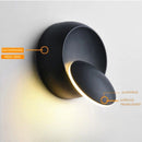 arandela moderna minimalista, arandela rotacionavel led, luminaria parede circular moderna, arandela luz indireta parede, arandela preta branca moderna, luminaria parede minimalista quarto sala, arandela decorativa moderna pequena, iluminação indireta parede design moderno, arandela LEDZ orbit, arandela compacta moderna elegante