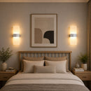 arandela slim, arandela de parede moderna, arandela minimalista, arandela LED, arandela preta, arandela prata, luminária de parede moderna, luminária de parede LED, arandela para quarto, arandela para cabeceira, arandela para corredor, arandela para sala, arandela decorativa moderna, iluminação de parede moderna, arandela contemporânea, arandela elegante, arandela de acrílico, arandela interna LED, arandela vertical moderna, luminária decorativa de parede, arandela para hall de entrada, arandela para lavabo