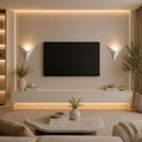 arandela moderna, arandela minimalista, arandela triangular, arandela geométrica, arandela de parede moderna, arandela LED, arandela LED integrada, arandela decorativa, arandela para sala, arandela para quarto, arandela para corredor, arandela para hall de entrada, arandela para painel de TV, arandela para cabeceira de cama, arandela preta, arandela branca, arandela dourada, arandela contemporânea, arandela estilo nórdico, arandela escandinava, iluminação de parede, iluminação decorativa, luminária de pared