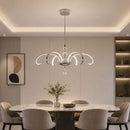 lustre pendente, lustre moderno, lustre de luxo, lustre escultural, lustre orgânico, lustre contemporâneo, lustre pendente moderno, lustre pendente de luxo, lustre pendente escultural, pendente escultural, pendente orgânico, pendente moderno, pendente de luxo, luminária pendente de luxo, luminária escultural, lustre 6 hastes, lustre seis hastes, lustre com hastes curvas, lustre curvo, lustre cascata, pendente cascata, lustre efeito cascata, lustre com cristal, lustre com efeito cristal, lustre acrílico cris
