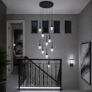 lustre para pé direito duplo, pendente para pé direito duplo, lustre pingo, pendente pingo, lustre de luxo, lustre moderno para escada, lustre para escadaria, lustre para hall de entrada, lustre para sala com pé direito duplo, pendente para escada, lustre cascata, pendente cascata, lustre dourado moderno, lustre preto moderno, lustre LED moderno, lustre alto padrão, lustre contemporâneo, lustre decorativo de luxo, iluminação para pé direito duplo, lustre para mezanino, lustre para recepção, lustre para resi
