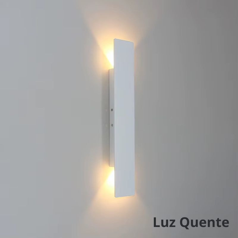 Luminária de Parede Externa,
Luminária de Parede A prova D´'Agua,
luminaria moderna,
luminaria de parede moderna,
luminaria de parede led,
luminaria de parede,
Arandela Retangular,
Arandela Geométrica,
Arandela Externa,
arandela de parede,
Arandela A Prova Dagua