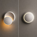arandela moderna minimalista, arandela rotacionavel led, luminaria parede circular moderna, arandela luz indireta parede, arandela preta branca moderna, luminaria parede minimalista quarto sala, arandela decorativa moderna pequena, iluminação indireta parede design moderno, arandela LEDZ orbit, arandela compacta moderna elegante