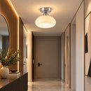 lustre plafon, plafon de teto, plafon de vidro, lustre plafon de vidro, plafon escandinavo, plafon estilo escandinavo, plafon moderno, plafon minimalista, plafon de teto moderno, plafon com cúpula de vidro, plafon vidro creme, plafon vidro bege, plafon dourado escovado, plafon prata cromado, plafon cromado, plafon dourado, plafon 20cm, plafon pequeno, plafon compacto, plafon sobrepor, plafon soquete E27, plafon lâmpada E27, lustre de teto E27, plafon com lâmpada substituível, plafon para corredor, plafon pa