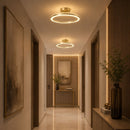 plafon circular moderno, plafon LED dourado, plafon LED preto, luminária de teto moderna, plafon minimalista, plafon contemporâneo, plafon pequeno moderno, plafon LED corredor, plafon LED quarto, plafon teto moderno, plafon circular LED, luminária de teto dourada, luminária de teto preta, plafon elegante moderno, plafon clean moderno, plafon sofisticado, plafon LED moderno, plafon decorativo moderno, plafon para hall, plafon para closet, plafon para cozinha moderna, plafon para lavabo, plafon compacto moder