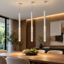 lustre pendente moderno, pendente tubular, lustre pendente tubular, pendente slim, pendente fino, pendente bastão, pendente LED tubular, pendente efeito cristal, pendente com bolhas, pendente acrílico com bolhas, pendente cristal em bolhas, lustre moderno LED, pendente minimalista, pendente para quarto, pendente para cabeceira, pendente para lateral de cama, pendente para sala de estar, pendente para canto de sofá, pendente para mesa lateral, pendente dourado, pendente preto, pendente branco, pendente tubul