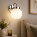 arandela de parede, arandela interna, arandela para ambiente interno, arandela moderna, arandela minimalista, arandela clássica, arandela retrô, arandela vintage, arandela com globo, arandela globo de vidro, arandela com globo branco, arandela de vidro, arandela globo branco, arandela prata, arandela prata cromado, arandela cromada, arandela cromada moderna, arandela dourada, arandela dourada moderna, arandela dourada com globo, arandela prata com globo, arandela E27, arandela com lâmpada E27, luminária E27