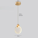 pendente prisma ledz, lustre pendente luxo dourado, pendente cristal bolhas luz, luminaria pendente pequena moderna, pendente cabeceira quarto moderno, iluminação decorativa sofisticada, pendente efeito luz estrelas, lustre pequeno dourado moderno, pendente para composição teto, luminaria luxo acrilico led, pendente com arandela combinação, iluminação moderna LEDZ