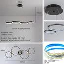 lustre pendente moderno, pendente orgânico, lustre orgânico moderno, pendente linear moderno, lustre linear para mesa de jantar, pendente para mesa de jantar, lustre minimalista, pendente minimalista, lustre dourado moderno, lustre preto moderno, lustre prata cromado, pendente dourado premium, lustre para sala de jantar moderna, iluminação para mesa de jantar, pendente para bancada gourmet, lustre LED moderno, lustre contemporâneo, pendente decorativo moderno, lustre de anéis LED, pendente com anéis ilumina