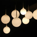 pendente globo branco moderno, lustre pendente minimalista, luminaria pendente cozinha moderna, pendente bola vidro branco, pendente preto branco moderno, iluminação pendente escandinava, pendente mesa jantar moderno, lustre minimalista moderno, pendente LEDZ zarya, pendente decorativo moderno