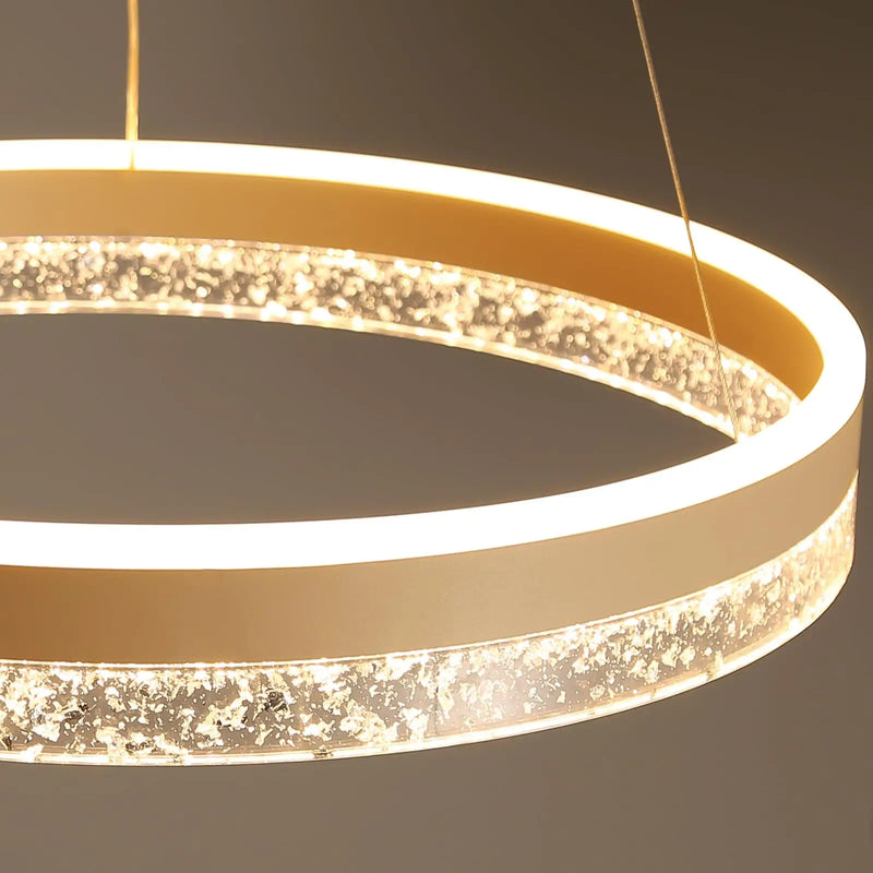 lustre moderno,
lustre led,
Lustre de Teto,
Lustre,
Luminária Pendente,
luminarias para quarto,
luminaria moderna,
luminaria de teto,
Lustre Cristal,
Pendente Cristal,
Pendente Moderno,
Lustre Dimerizável