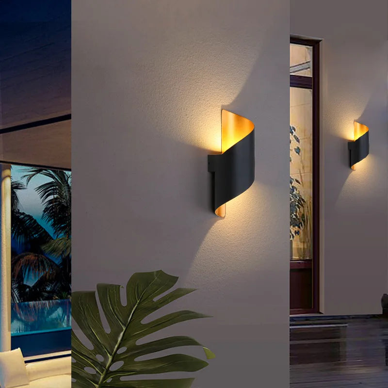 Luminária de Parede Externa,
Luminária de Parede A prova D´'Agua,
luminaria moderna,
luminaria de parede moderna,
luminaria de parede led,
luminaria de parede,
Arandela Retangular,
Arandela Geométrica,
Arandela Externa,
arandela de parede,
Arandela A Prova Dagua